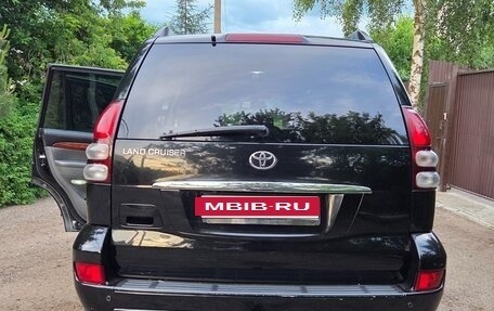 Toyota Land Cruiser Prado 120 рестайлинг, 2004 год, 1 978 000 рублей, 9 фотография