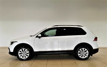 Volkswagen Tiguan II, 2021 год, 2 495 000 рублей, 5 фотография