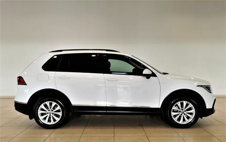 Volkswagen Tiguan II, 2021 год, 2 495 000 рублей, 6 фотография
