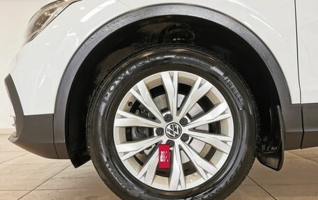 Volkswagen Tiguan II, 2021 год, 2 495 000 рублей, 9 фотография