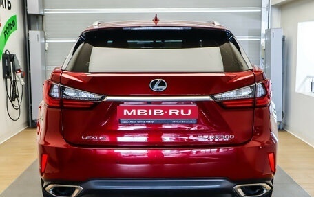 Lexus RX IV рестайлинг, 2018 год, 4 250 000 рублей, 6 фотография