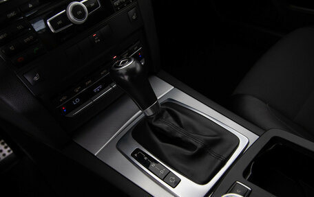 Mercedes-Benz E-Класс, 2011 год, 1 349 000 рублей, 15 фотография