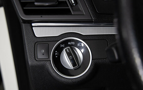 Mercedes-Benz E-Класс, 2011 год, 1 349 000 рублей, 19 фотография