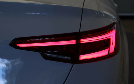 Audi A4, 2019 год, 2 730 000 рублей, 27 фотография