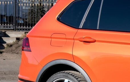 Volkswagen Tiguan II, 2018 год, 2 999 999 рублей, 15 фотография