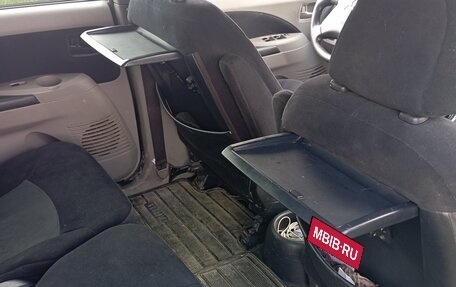 Mitsubishi Grandis, 2007 год, 500 000 рублей, 15 фотография