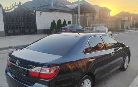Toyota Camry, 2015 год, 2 100 000 рублей, 1 фотография