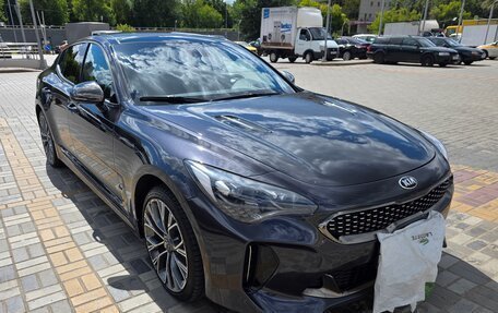 KIA Stinger I, 2019 год, 2 350 000 рублей, 1 фотография