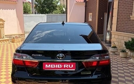 Toyota Camry, 2015 год, 2 100 000 рублей, 6 фотография