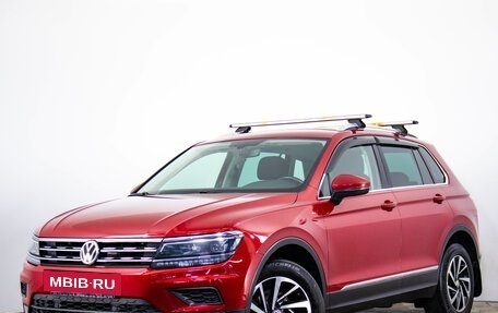Volkswagen Tiguan II, 2018 год, 2 299 000 рублей, 3 фотография