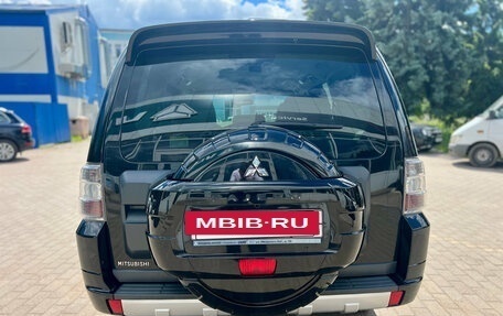 Mitsubishi Pajero IV, 2013 год, 2 199 000 рублей, 6 фотография