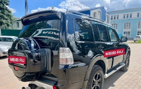 Mitsubishi Pajero IV, 2013 год, 2 199 000 рублей, 7 фотография