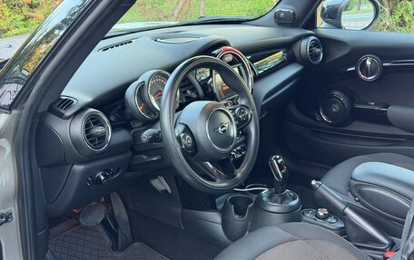 MINI Hatch, 2020 год, 1 990 000 рублей, 8 фотография