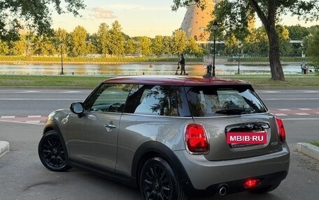 MINI Hatch, 2020 год, 1 990 000 рублей, 7 фотография
