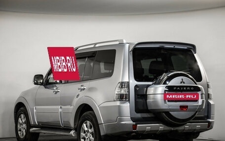 Mitsubishi Pajero IV, 2011 год, 1 649 000 рублей, 8 фотография