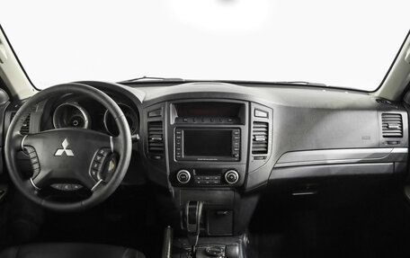 Mitsubishi Pajero IV, 2011 год, 1 649 000 рублей, 11 фотография