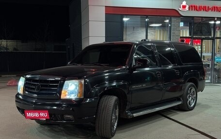 Cadillac Escalade II, 2003 год, 1 870 000 рублей, 7 фотография