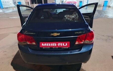 Chevrolet Cruze II, 2010 год, 495 000 рублей, 2 фотография