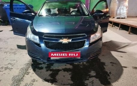 Chevrolet Cruze II, 2010 год, 495 000 рублей, 4 фотография