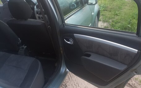 Renault Logan I, 2012 год, 410 000 рублей, 19 фотография