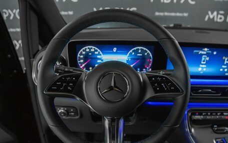Mercedes-Benz V-Класс, 2025 год, 34 300 000 рублей, 14 фотография