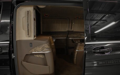 Mercedes-Benz V-Класс, 2025 год, 34 300 000 рублей, 22 фотография