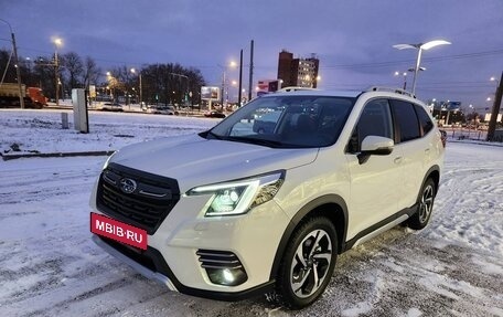 Subaru Forester, 2023 год, 5 390 000 рублей, 2 фотография