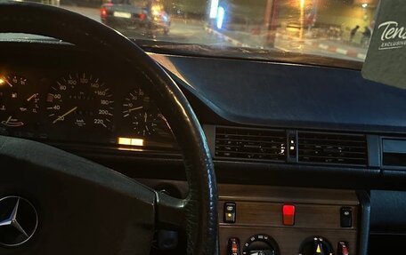 Mercedes-Benz W124, 1988 год, 150 000 рублей, 6 фотография