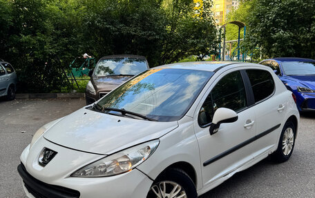 Peugeot 207 I, 2010 год, 330 000 рублей, 2 фотография