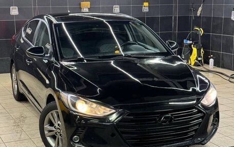 Hyundai Elantra VI рестайлинг, 2017 год, 900 000 рублей, 1 фотография