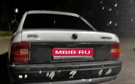 Opel Vectra A, 1992 год, 55 000 рублей, 4 фотография