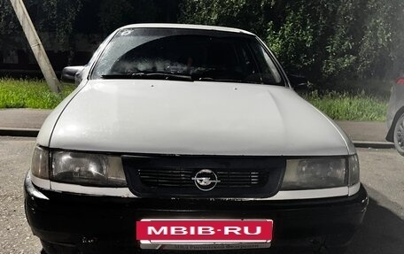 Opel Vectra A, 1992 год, 55 000 рублей, 2 фотография