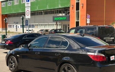 BMW 5 серия, 2004 год, 810 000 рублей, 6 фотография