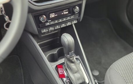 Volkswagen Polo VI (EU Market), 2020 год, 1 800 000 рублей, 14 фотография