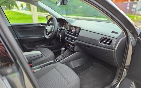 Volkswagen Polo VI (EU Market), 2020 год, 1 800 000 рублей, 24 фотография