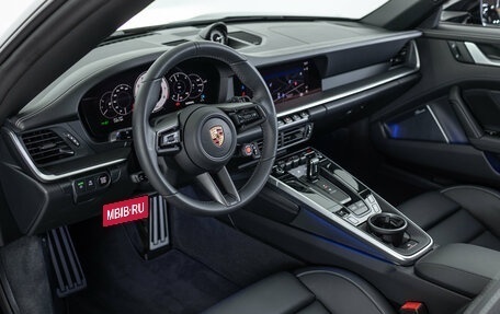 Porsche 911, 2025 год, 28 990 000 рублей, 16 фотография