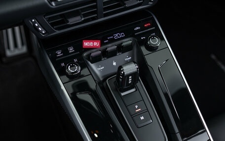 Porsche 911, 2025 год, 28 990 000 рублей, 24 фотография