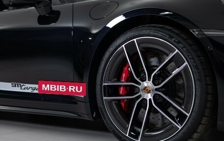 Porsche 911, 2025 год, 28 990 000 рублей, 36 фотография