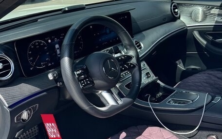 Mercedes-Benz E-Класс, 2022 год, 6 150 000 рублей, 9 фотография