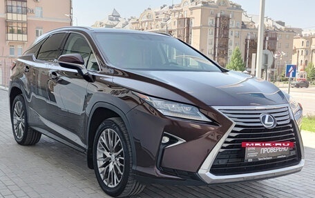 Lexus RX IV рестайлинг, 2017 год, 3 100 000 рублей, 3 фотография