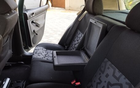 Volkswagen Golf IV, 1999 год, 250 000 рублей, 18 фотография