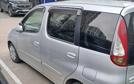 Toyota FunCargo, 2005 год, 700 000 рублей, 5 фотография