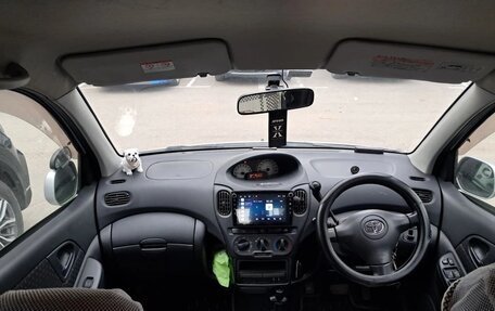 Toyota FunCargo, 2005 год, 700 000 рублей, 17 фотография