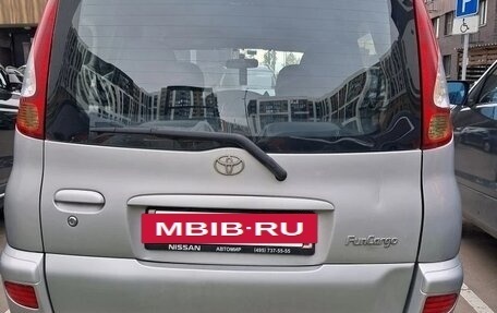 Toyota FunCargo, 2005 год, 700 000 рублей, 11 фотография