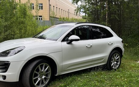 Porsche Macan I рестайлинг, 2015 год, 2 350 000 рублей, 3 фотография