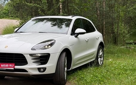 Porsche Macan I рестайлинг, 2015 год, 2 350 000 рублей, 2 фотография