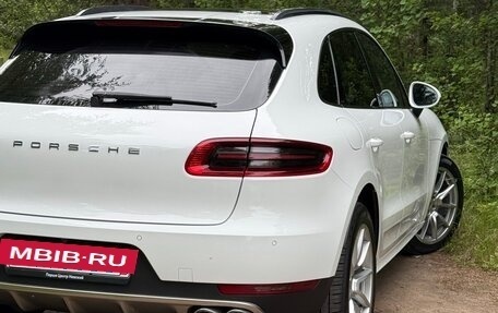 Porsche Macan I рестайлинг, 2015 год, 2 350 000 рублей, 15 фотография