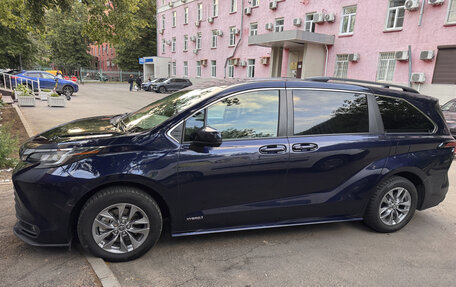 Toyota Sienna, 2020 год, 3 449 000 рублей, 6 фотография