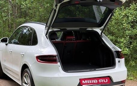 Porsche Macan I рестайлинг, 2015 год, 2 350 000 рублей, 30 фотография