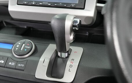 Honda Freed I, 2014 год, 1 260 000 рублей, 15 фотография